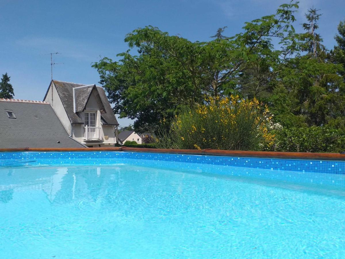 Le Jardin De Josseline Hotel Amboise Bagian luar foto